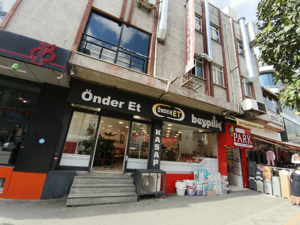 Önder Et
