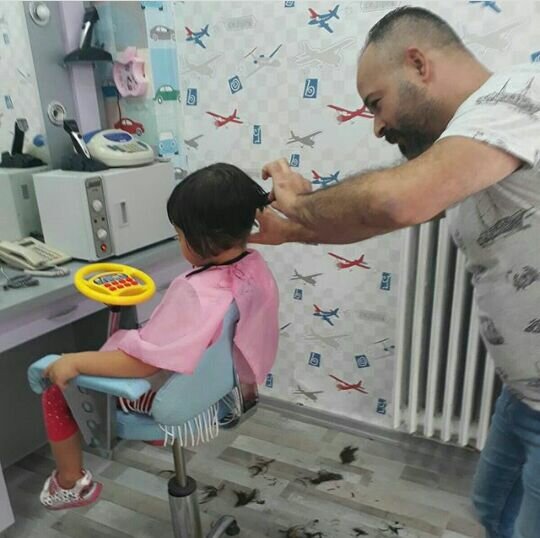 Bermoda Çocuk Kuaförü