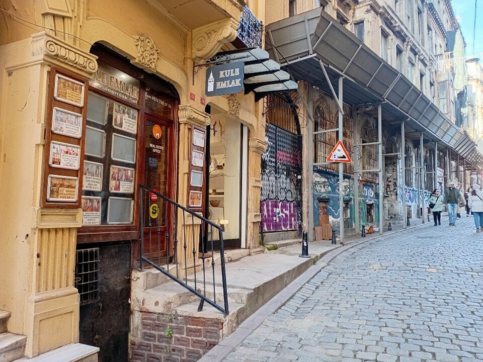 Kule Emlak