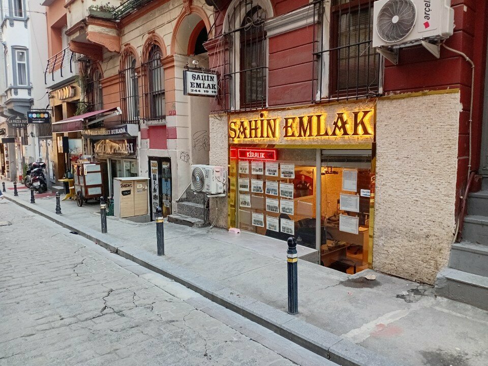 Şahin Emlak
