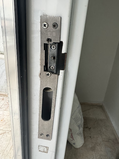 Alibeyköy Çilingir Eyüp Anahtarcı Adem Usta