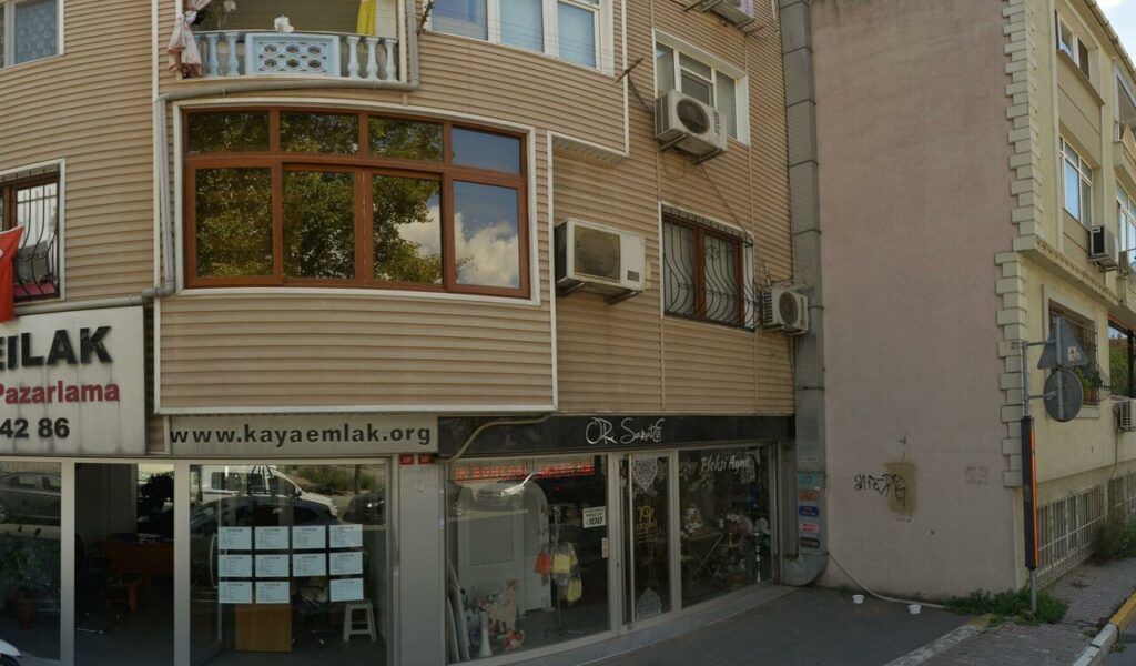 Kaya Emlak