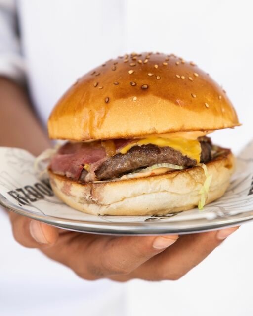 Burger Zoom