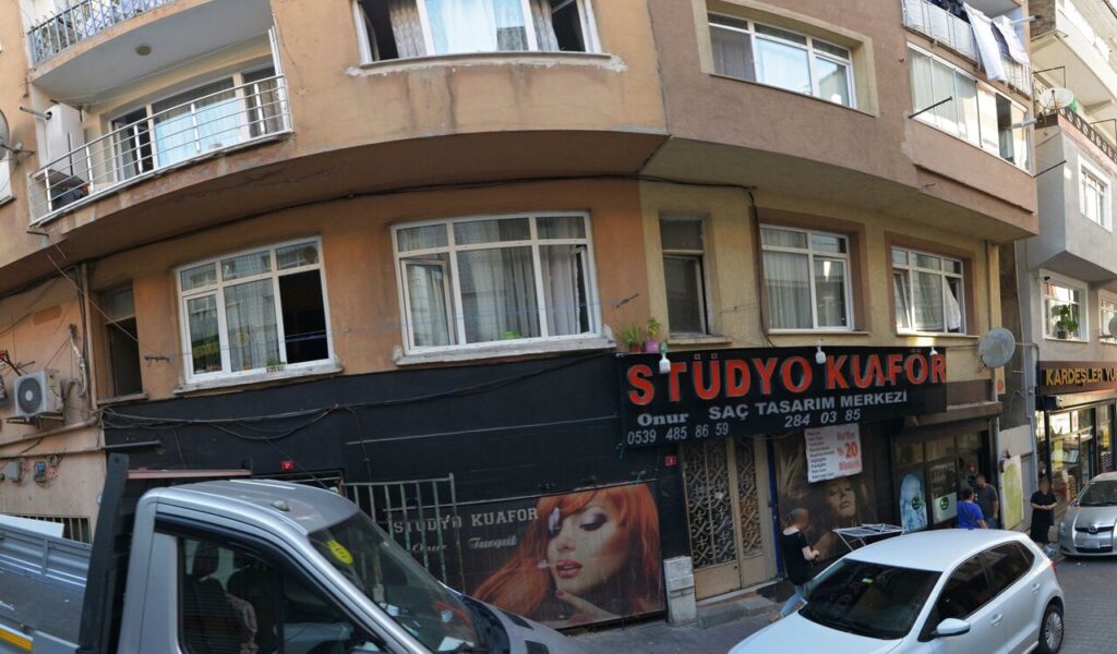 Stüdyo Kuaför