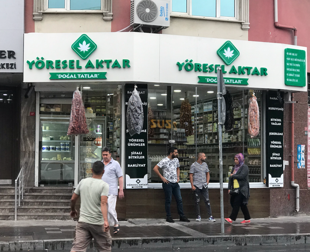 Yöresel Aktar – Baharat & Kuruyemiş & Şarküteri & Bakliyat