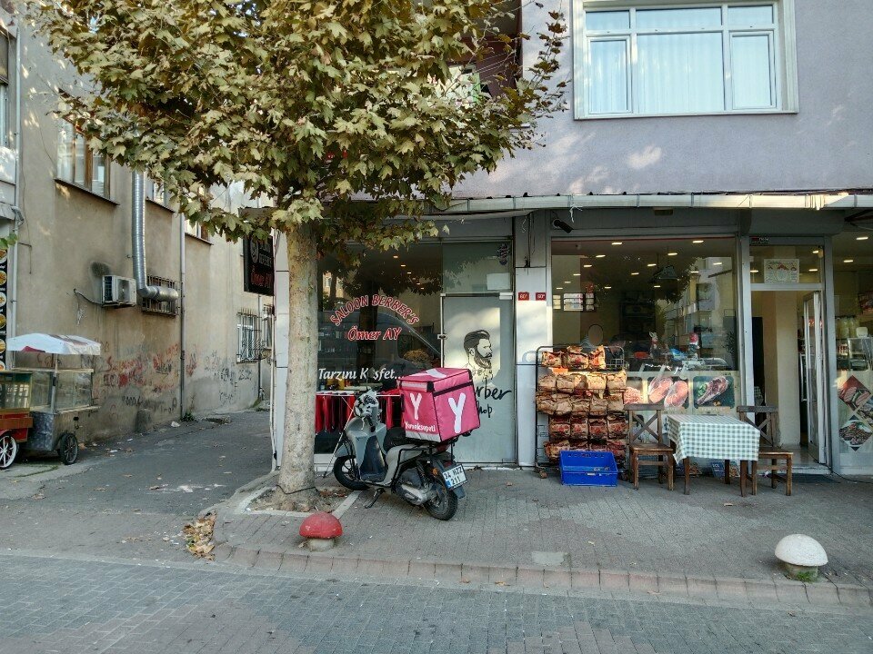 Saloon Barber’s Ömer Ay