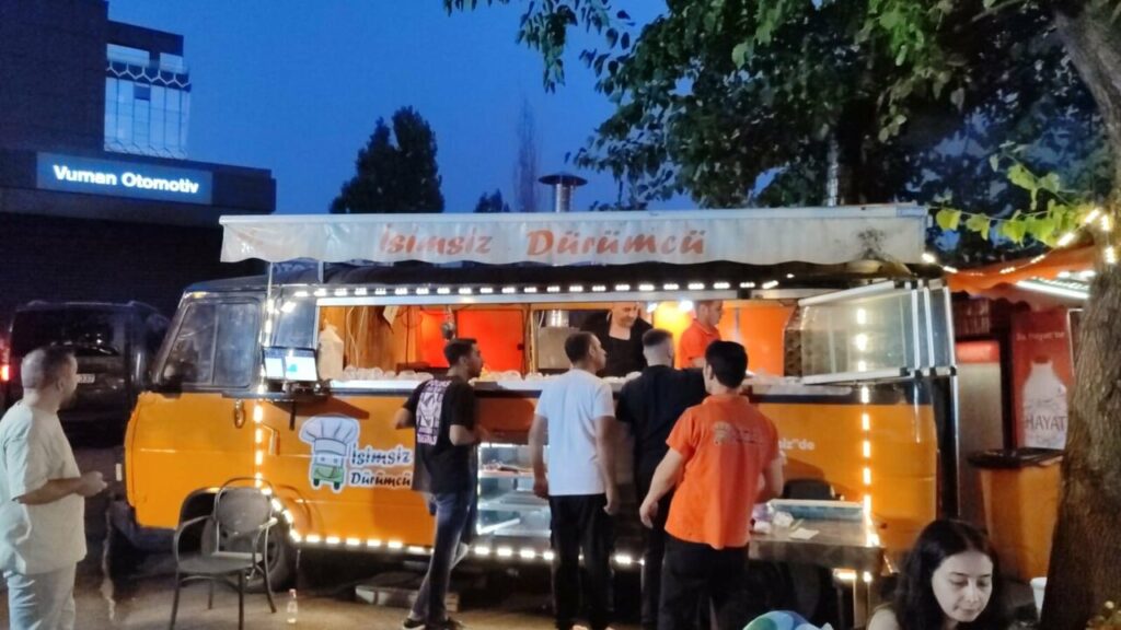İsimsiz Dürümcü