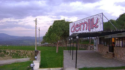 Demlik Cafe