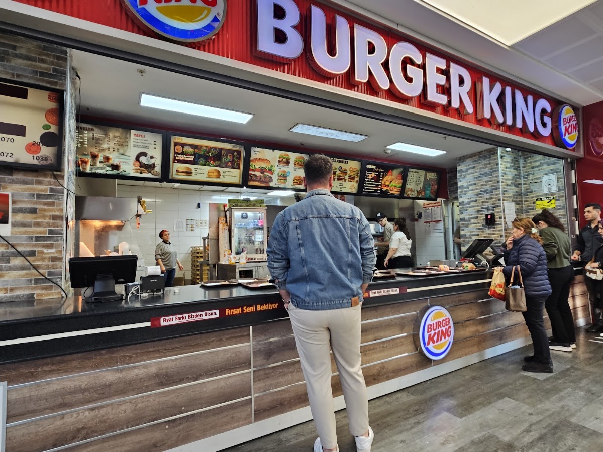 Burger King İzmir Agora AVM
