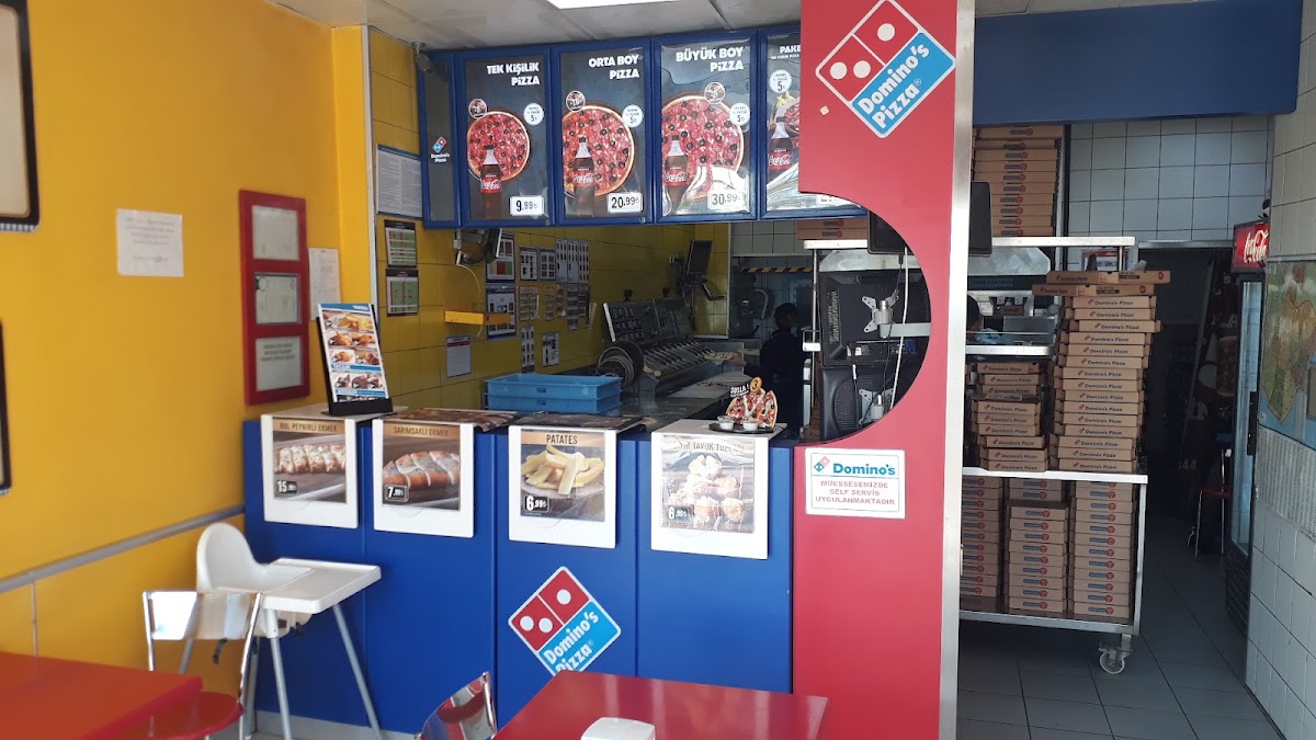 Domino’s Izmir Girne