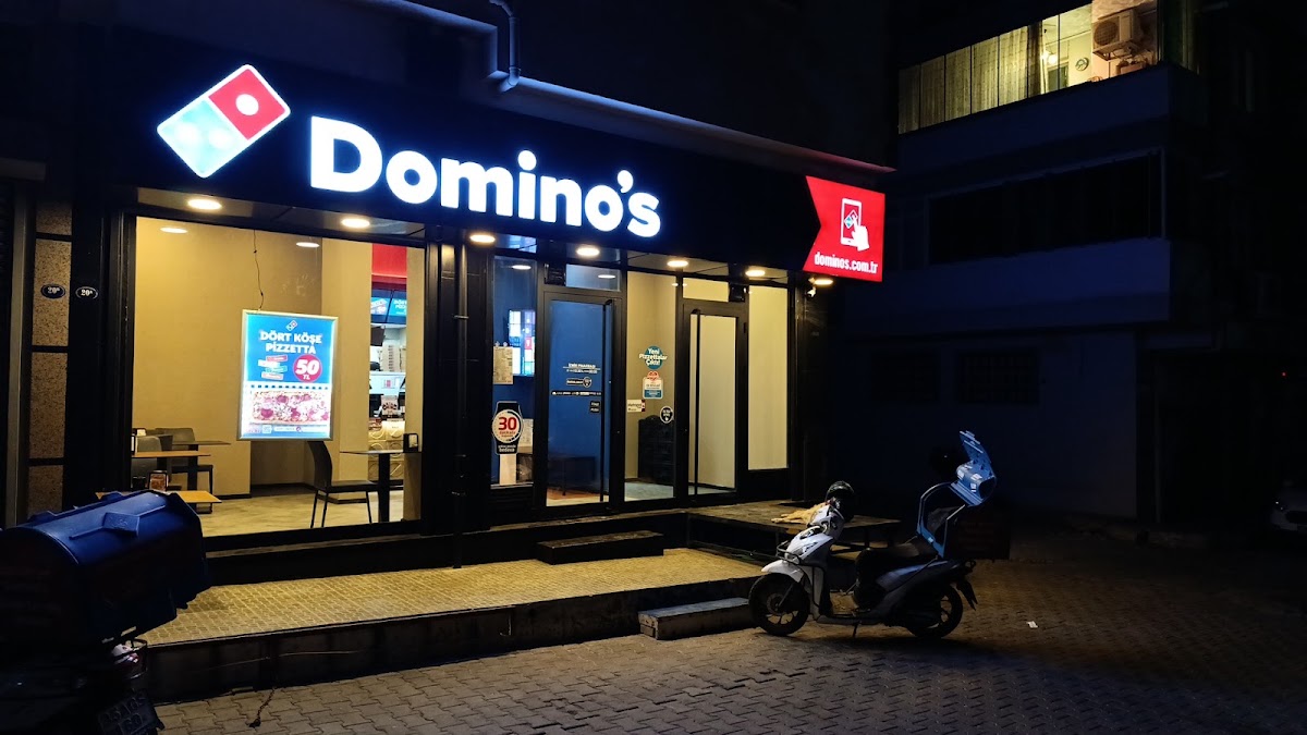 Domino’s Izmir Pinarbasi