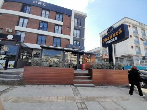 Ohannes Burger Tınaztepe