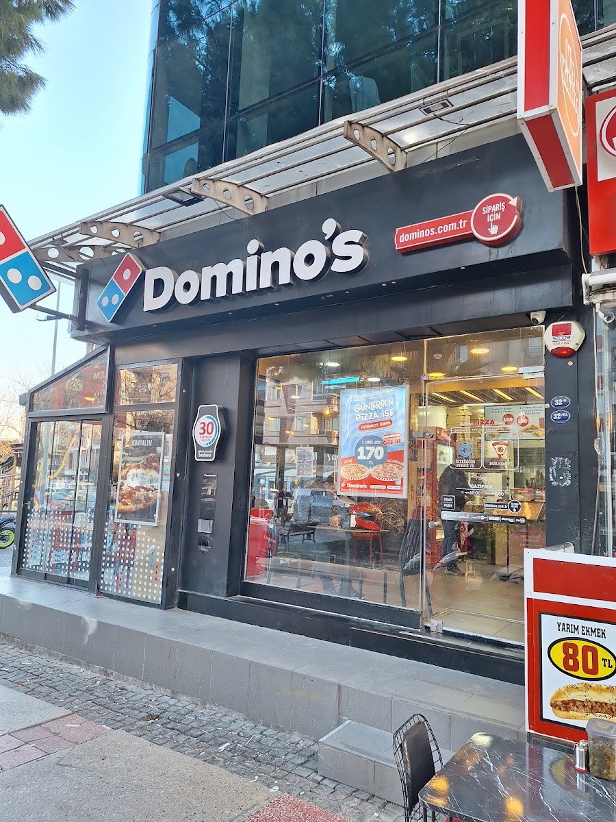 Domino’s Izmir Gaziemir