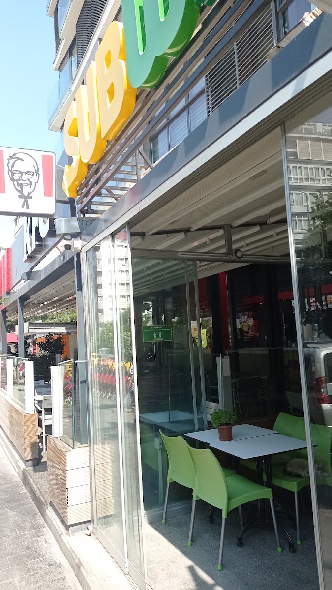 Subway Hatay İnönu Cad.