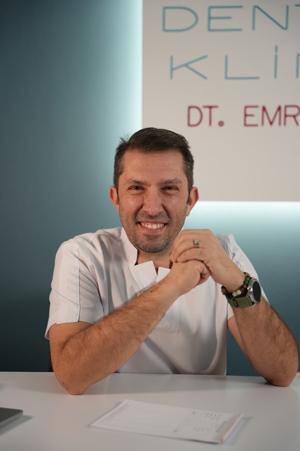 Diş Hekimi Emre İpor