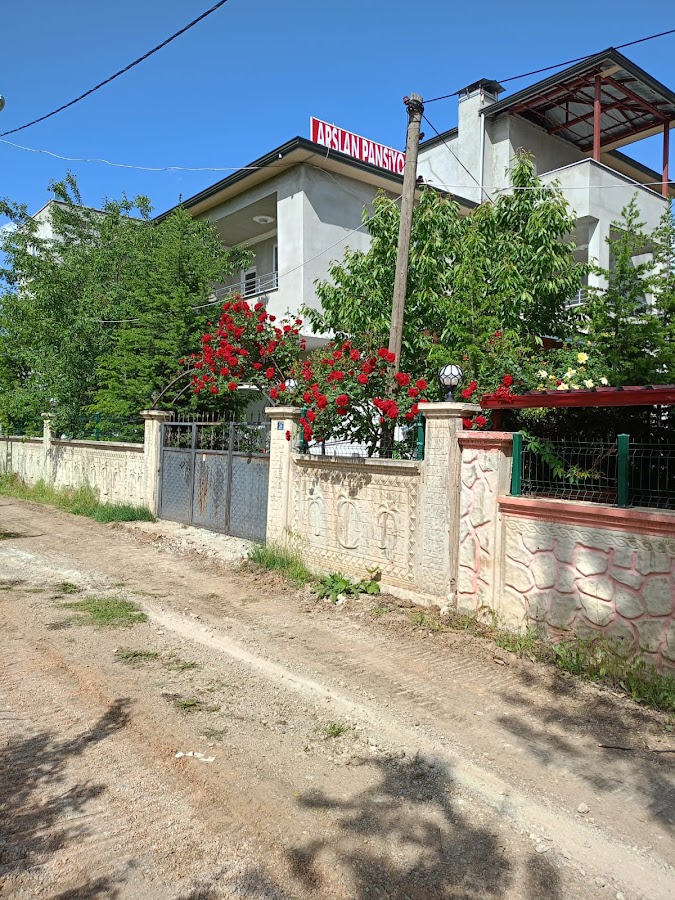İçmeler Arslan Pansiyon