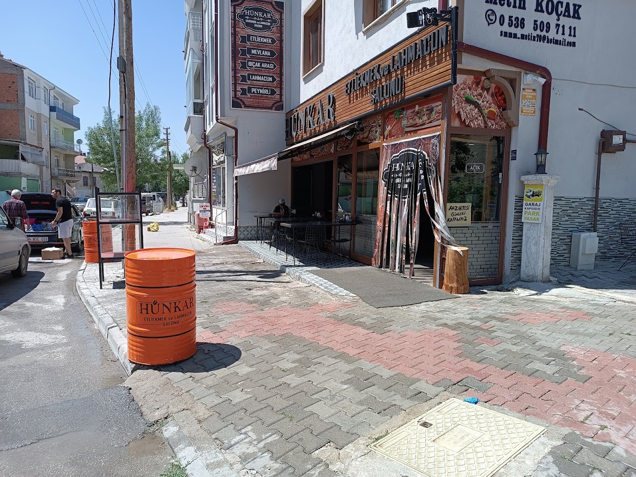 Hünkar etliekmek ve lahmacun salonu