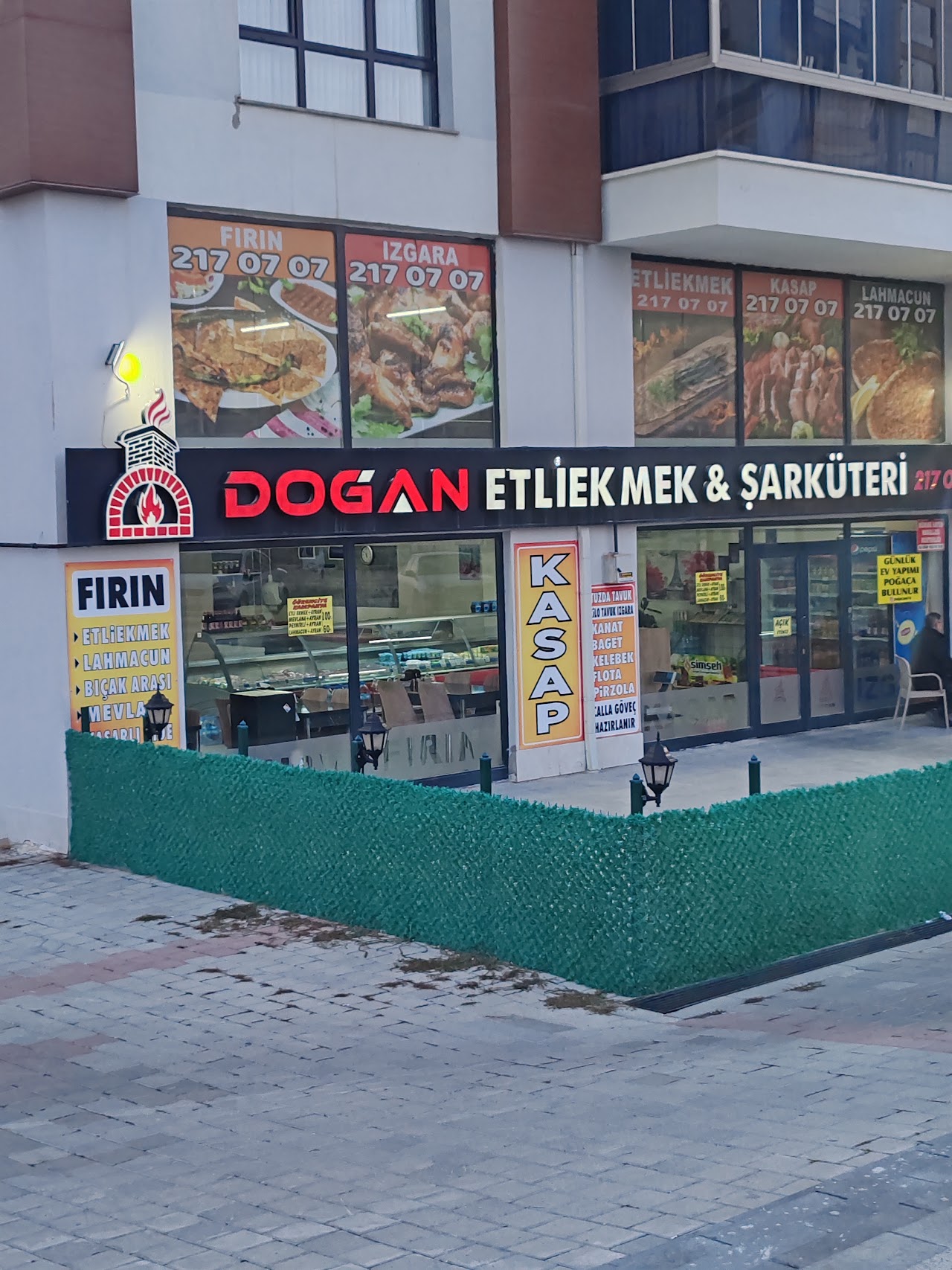 Doğan Etliekmek Ve Şarküteri