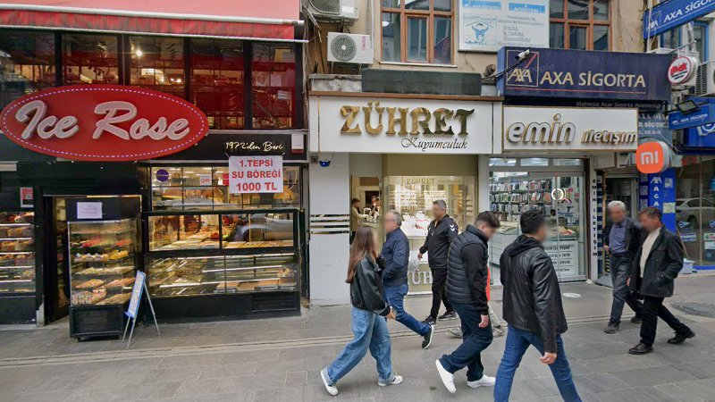Zühret Sarrafı