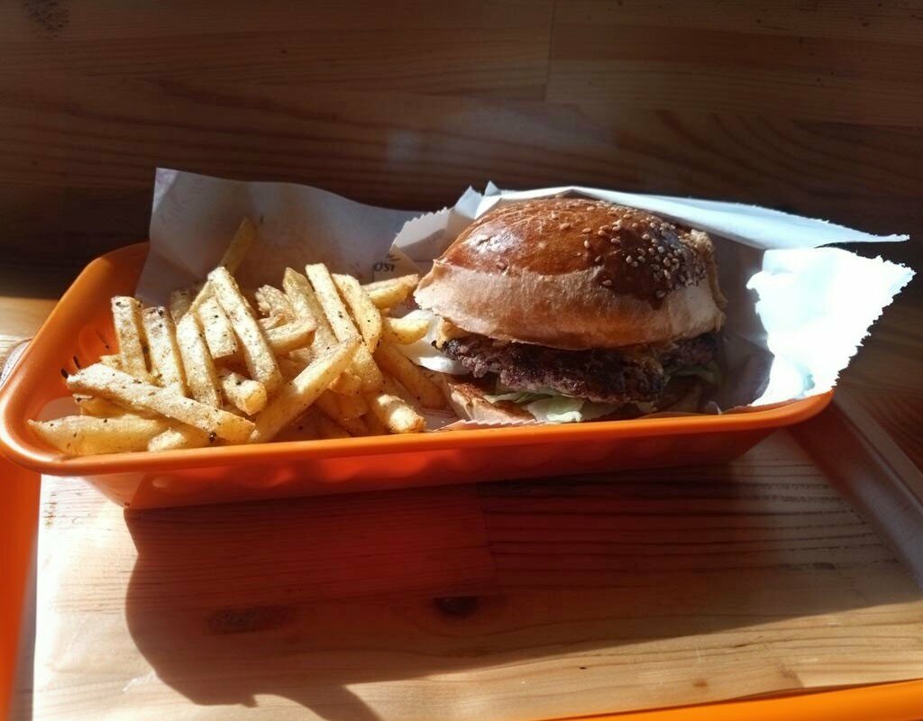 Mojo Burger