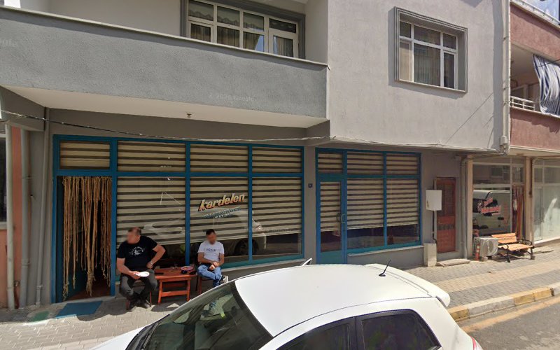 Kardelen Cafe Dere