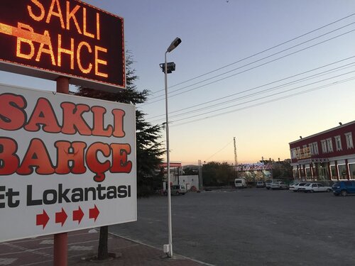 Saklı Bahçe Et Lokantası
