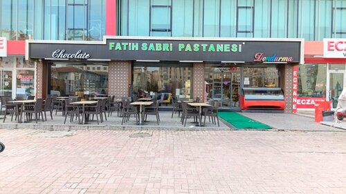 Fatih Sabri Pastanesi