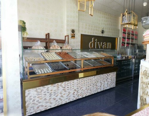 Divan pide unlu mamülleri