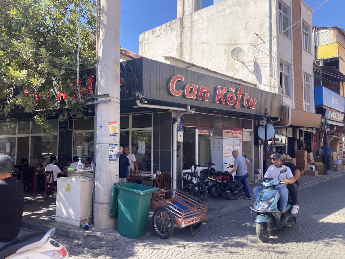 Canköfte Medar
