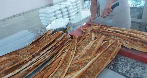 Mevlana Pide Salonu