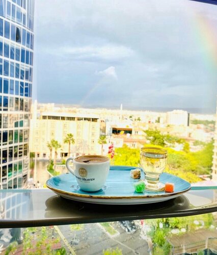Delux Cafe