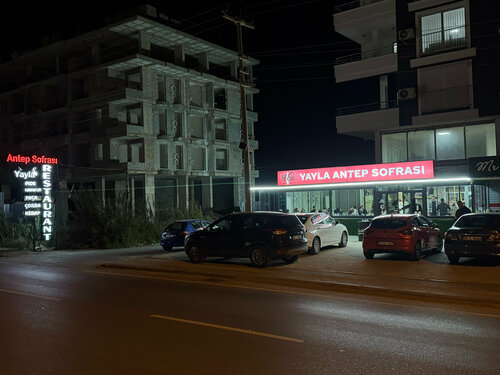 Yayla Restaurant Antep Sofrası