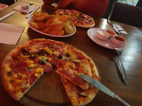 Pizza House