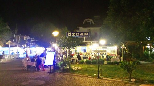 Özcan Restaurant