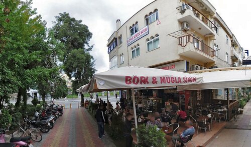 Ekin Cafe