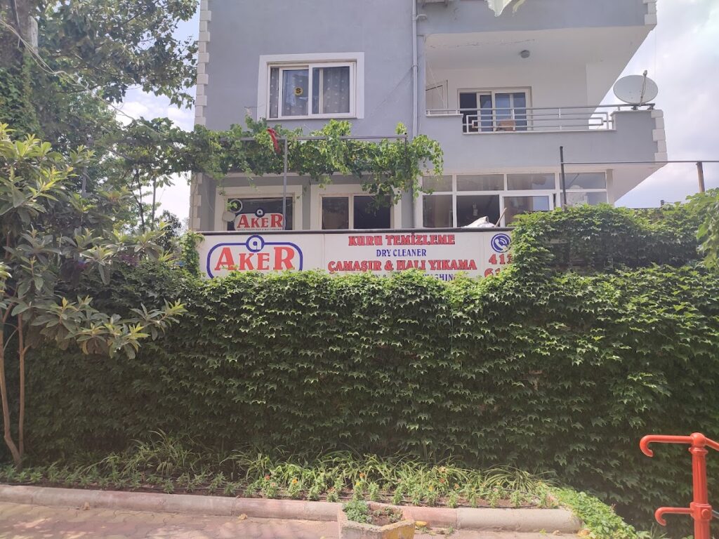 Aker Kurutemizleme (Laundry) koltuk ve halı yıkama fabrikası