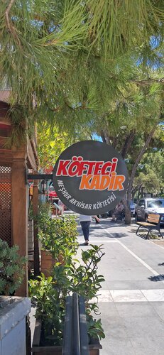 Köfteci Kadir Meşhur Akhisar Köftecisi