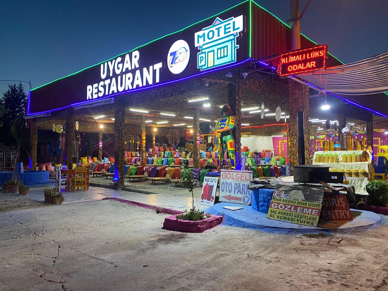 Uygar Restaurant
