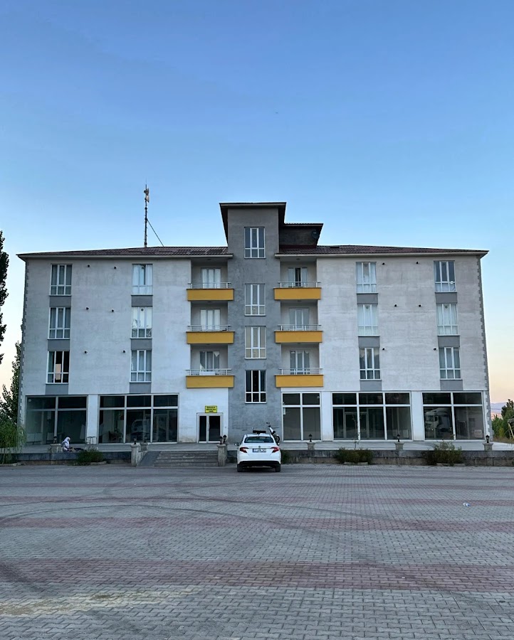 Özcanlar Apart 1