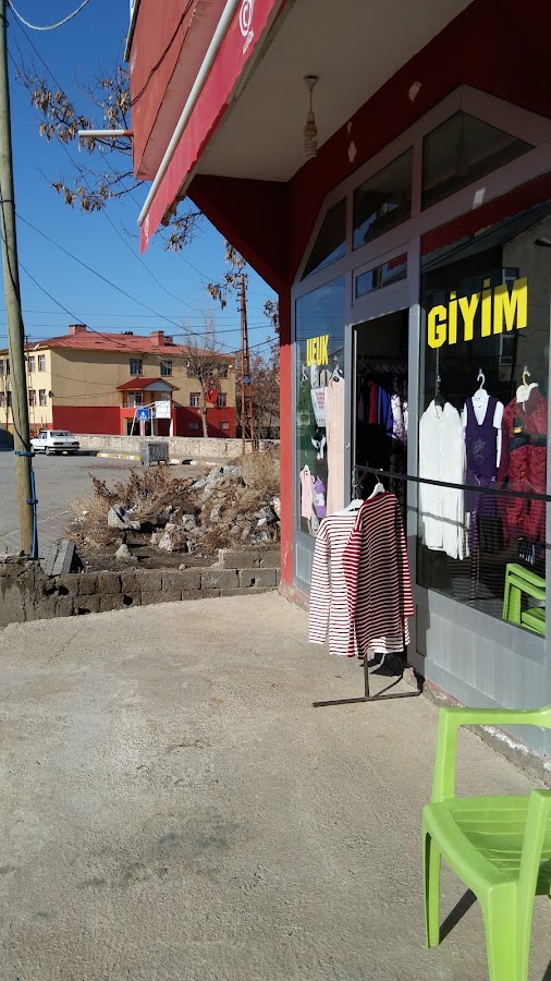 UFUK GİYİM