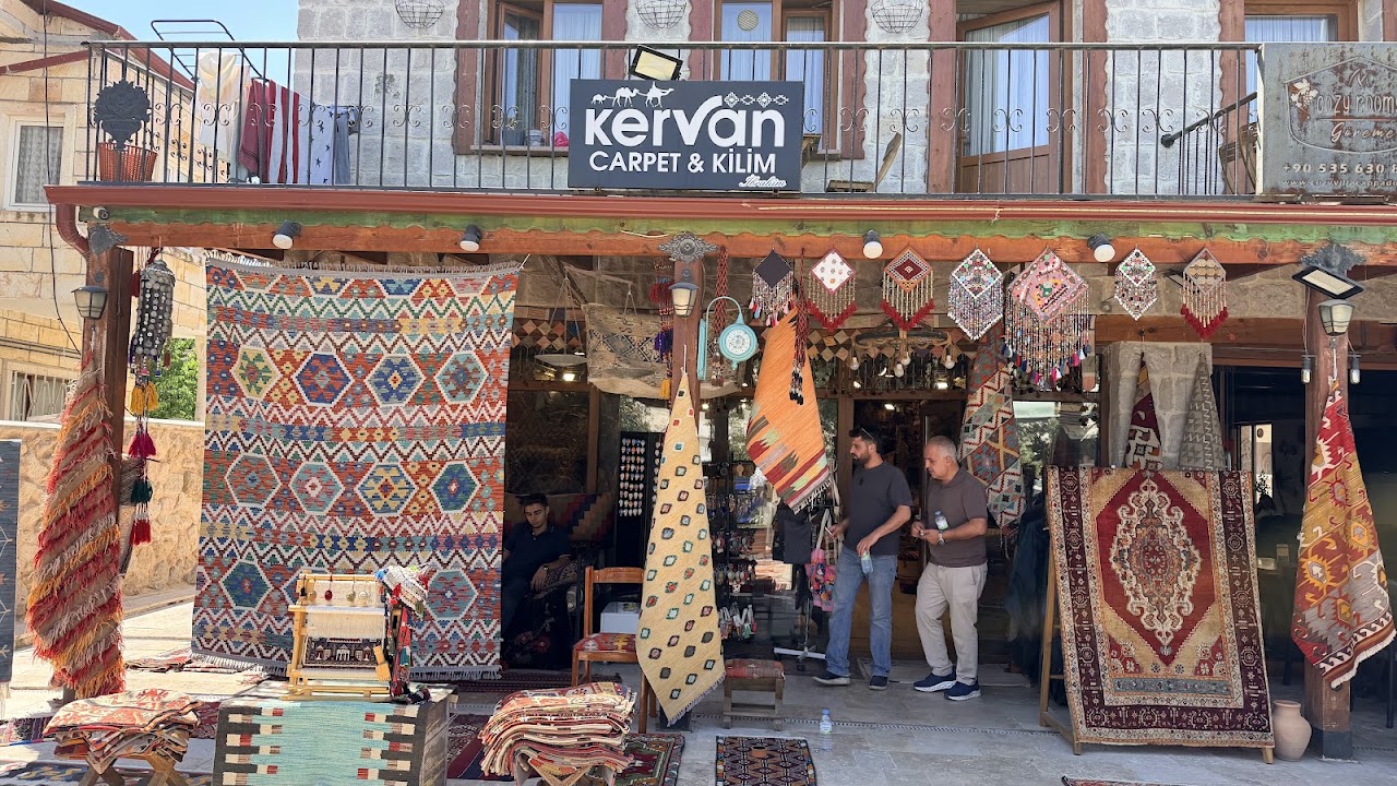 Kervan Carpet & Kilim
