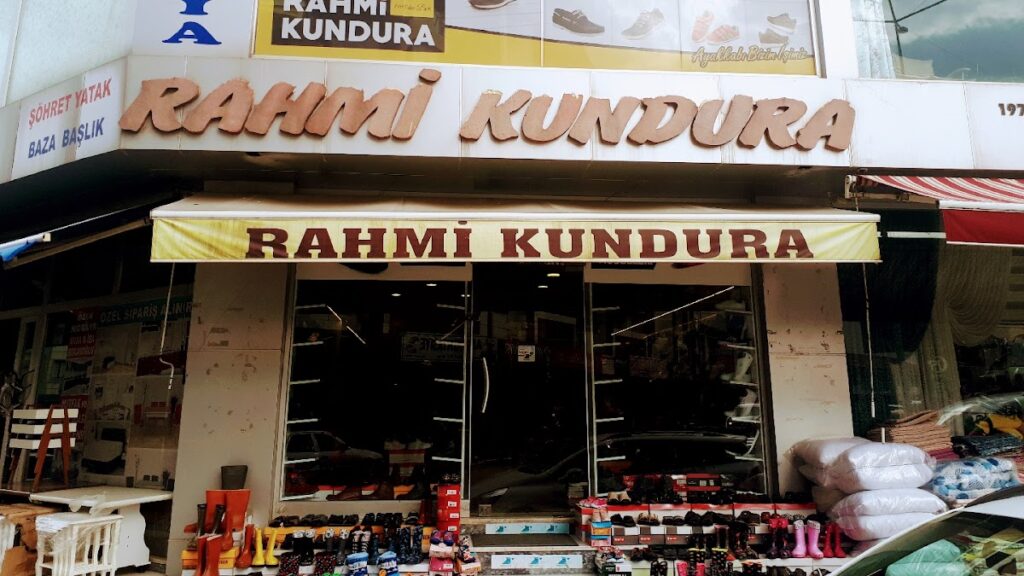 RAHMİ KUNDURA
