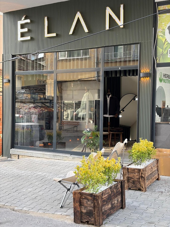 ELAN WEAR