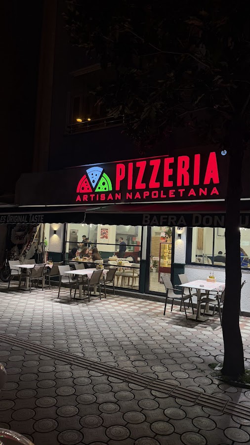 Pizzeria