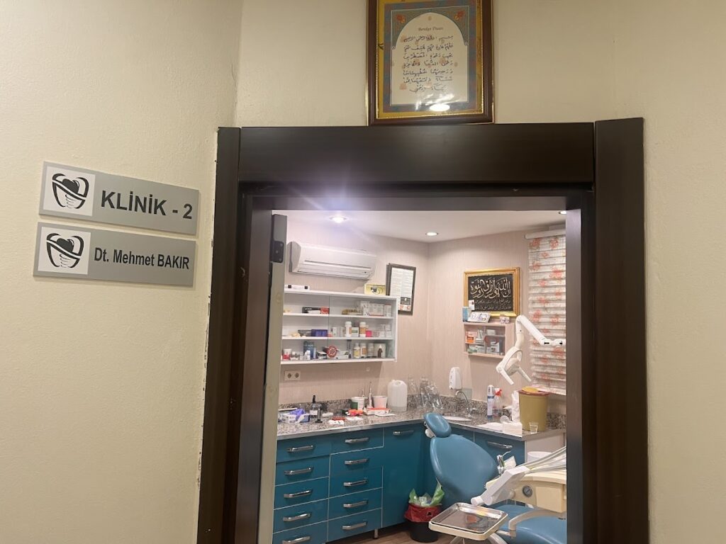 Diş Hekimi Mehmet Bakır Diş Kliniği