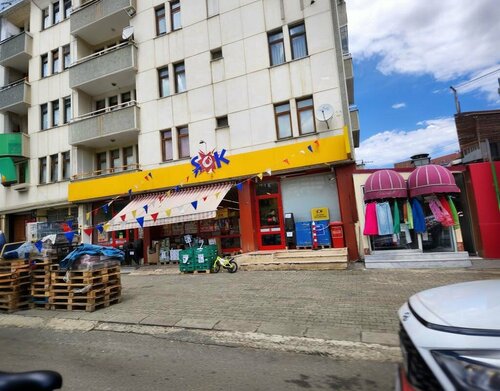 Sokak Köftecisi