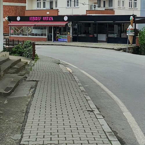 Eşref Usta Kafe