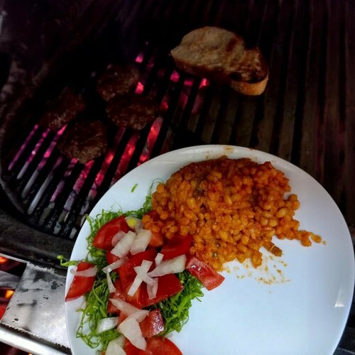 Yılmazlar Köfte ve Yemek Salonu