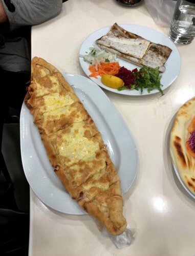 Kebapçıoğlu Lahmacun & Kebap