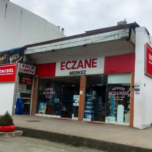 Merkez Eczanesi